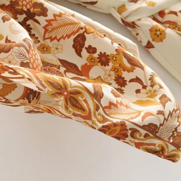 SOLD OUT Retro Boho 70’s Style Vintage Floral Kimono Duster - Picture 4 of 6